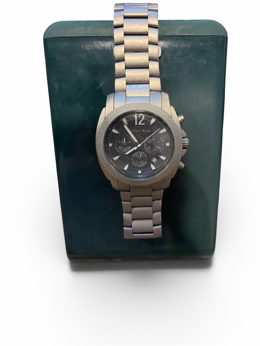Michael Kors Titanium Chronograph Men's Watch MK-8243 New Battery Runs Great